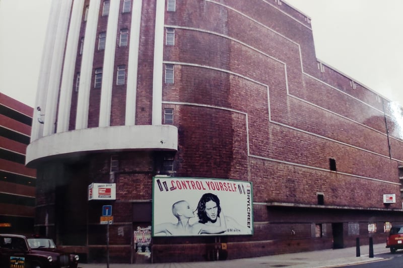 The old Embassy theatre in Broadway in 1995 - empty and up for sale