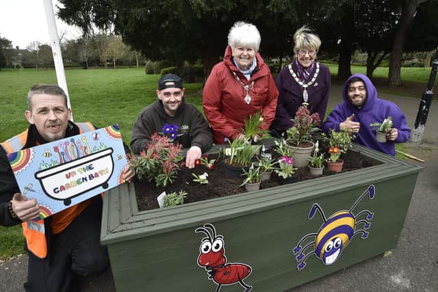 Up the Garden Bath Central Park planters with Dave Poulter, Mayoress Bella Saltmarsh and Deputy Mayor Cllr Judy Fox and volunteers