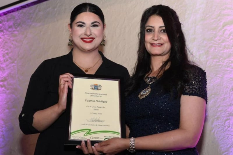 Award presented by Mayoress Shabina Qayyum to Sports Award winner, Yasmin Siddique.