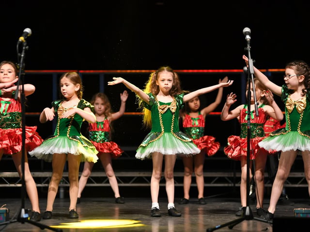 Peterborough Performing Arts Christmas on Broadway show at the New Theatre.