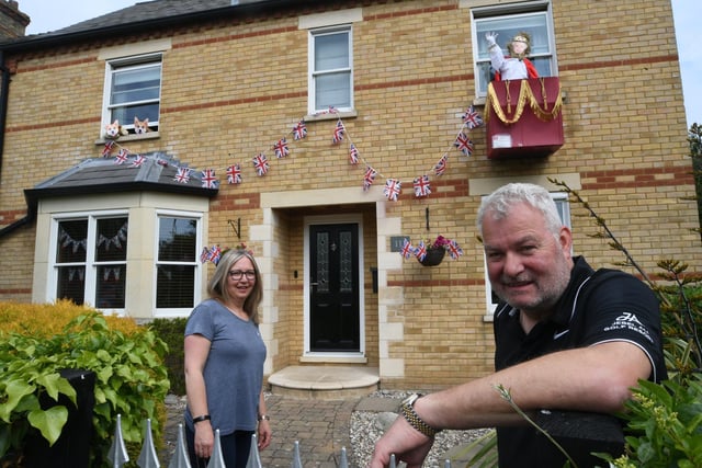  Werrington Show 2022 Jubilee  Scarecrow Trail.  Neil and Wendy McCulloch with their Queen's balcony