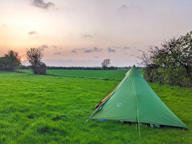 If you're looking to get back-to-basics then this pared-down site adjacent to the Wishing Well pub just north of Bourne is a top pick. It has room for 16 tent pitches which are, in the words of one Pitchup reviewer "far enough away from [the] pub for noise not to be a problem." No on-site shower facilities though.