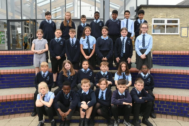 Discovery School  year 6 leavers.