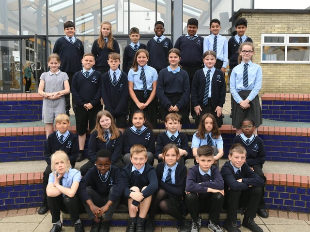 Discovery School year 6 leavers.