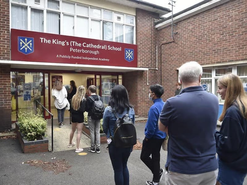 The school saw a total of 913 applications for 150 places available in the 2026/2027 school year.