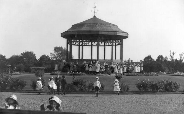 A rather lovely image capturing well-dressed children enjoying themselves around the bandstand in Central Park in 1915 (image: Peterborough Images Archives)