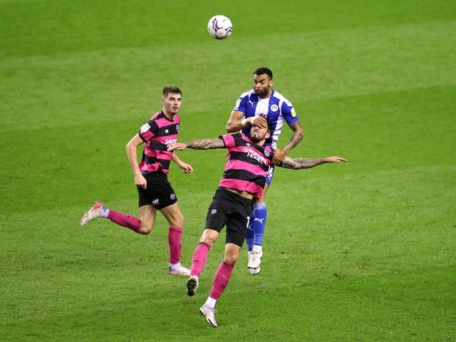 Shrewsbury Town	404	122	122	160	-70	488