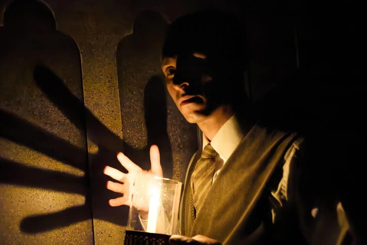 Ghost Winning A competition-winning ghost story: Mary and Mary