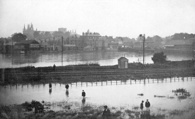 The flooded River Nene, photographed from the area that would today be the Fair Meadow car park (Peterborough Images Archive)