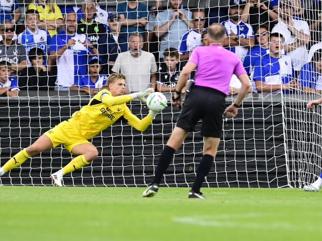 The goalkeeper has hasn't looked the same secure presence so far this season and he had a shocker here. Could have done better with three of the four goals and two fine saves in quick succession just before the break couldn't rescue a poor performance - 4.
