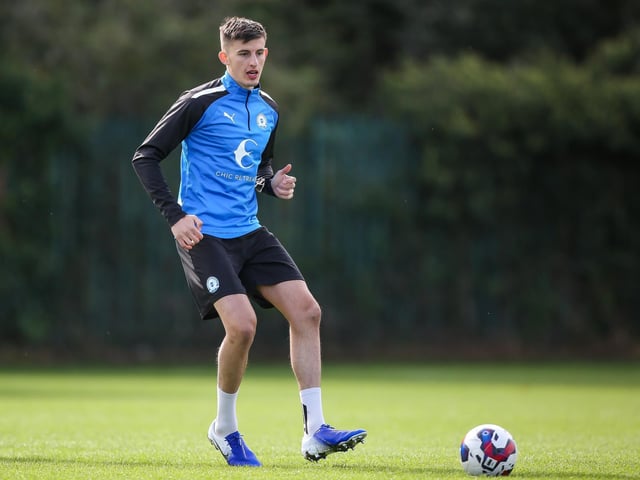 The debutant can certainly see a pass out from the back and his left-footedness added some much needed balance to the defence. A set-piece threat also, apart from seeing his penalty saved in the post-match nonsense. Encouraging overall 7.