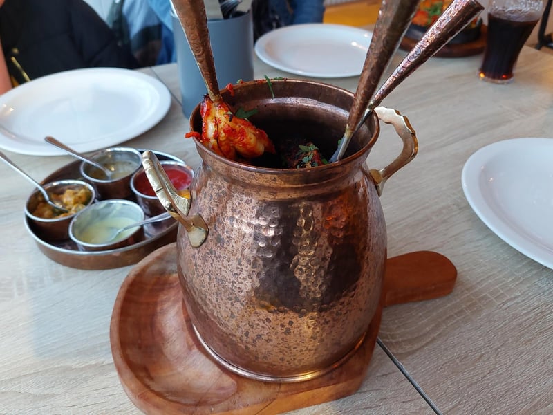 Brad Barnes dines at The Marigold Tavern at Eye Green