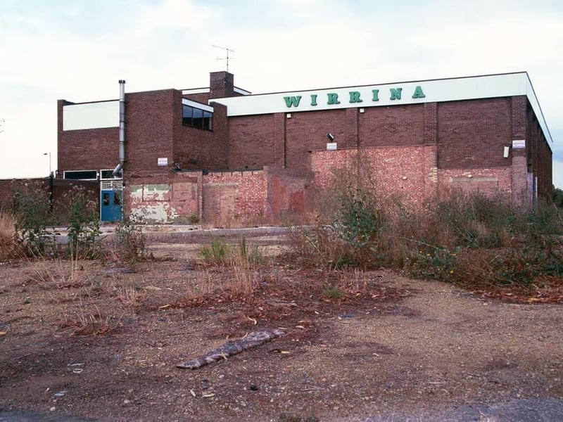 Bands such as The Damned and The Clash performed at the Wirrina