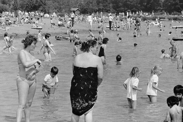 This wonderful image shows Peterborough’s very own sandy beach in its (brief) heyday at Ferry Meadows in the balmy summer of 1987.