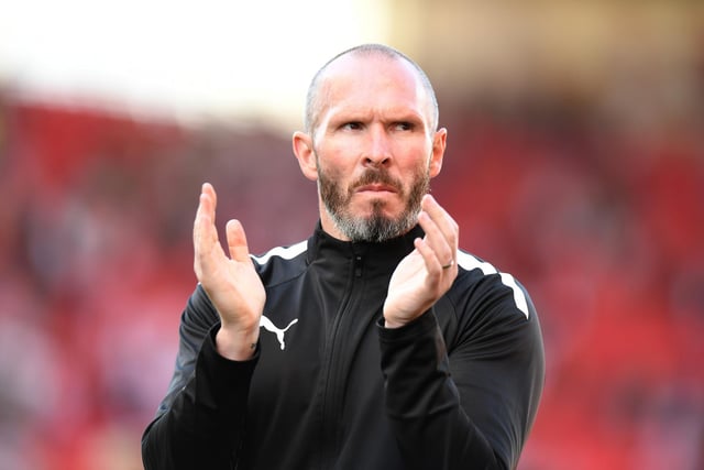 His Lincoln City side in League One in 20/21 was an outstanding football team, but one based heavily on loans. Without them he went on to struggle at the Imps before he was surprisingly appointed to manage Championship side Blackpool with predictable results. Another whose best days are in the past. Posh prospects 6/10.