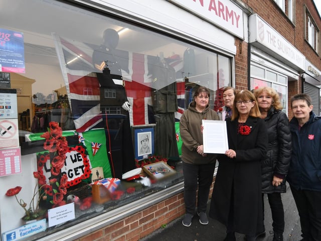 Lee's mother Jacqui Murphy with Helen Sargent, Cheryl Przybyl, Maddy Cameron (shop staff) and Major Carol Baker from the Salvation Army.