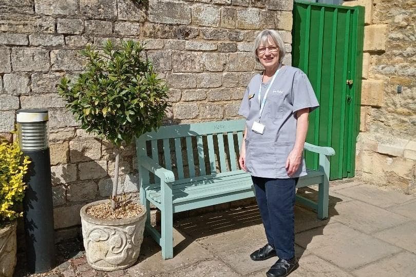 ‘I would absolutely recommend volunteering’: Become a ward volunteer at Sue Ryder’s Thorpe Hall Hospice
