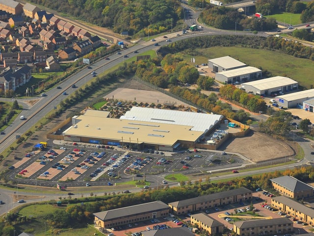 Dobbies garden centre at Hampton