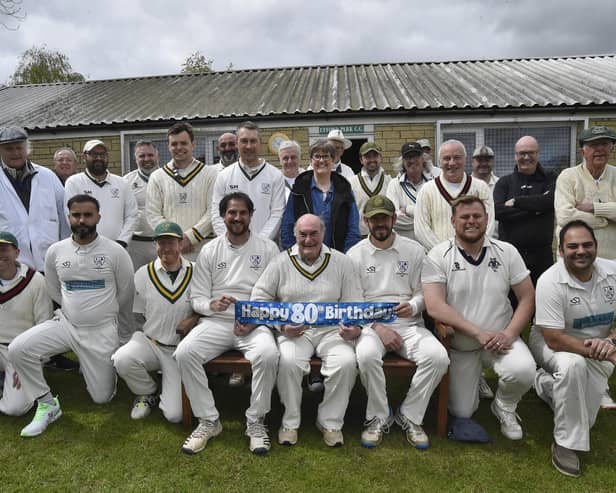 Terry Rawlings (centre) and his old teammates and friends who helped him celebrate his 80th birthday. Photo David Lowndes.
