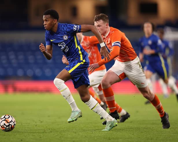 Malik Mothersille playing for Chelsea in an FA Youth Cup tie in 2022. (Photo by Warren Little/Getty Images).