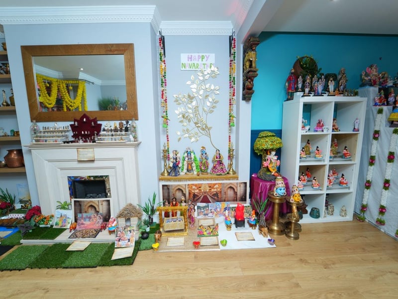 Displays of dolls represented gods, goddesses, and various scenes from mythology.