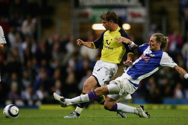 Robbie Savage playing for Blackburn Rovers. (Photo by Alex Livesey/Getty Images).