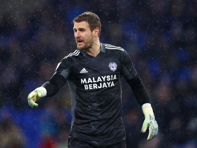 Posh need a goalkeeper and Smithies is a decent one with bags of experience. He's just been released by Cardiff City after making 30 Championship appearances last season. He's 32 just a year older than Dai Cornell.
