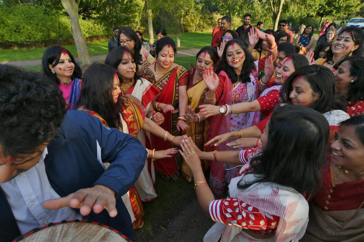 Hindu Rings Parad Colourful parade to celebrate Hindu festival of Durga Puja Festival