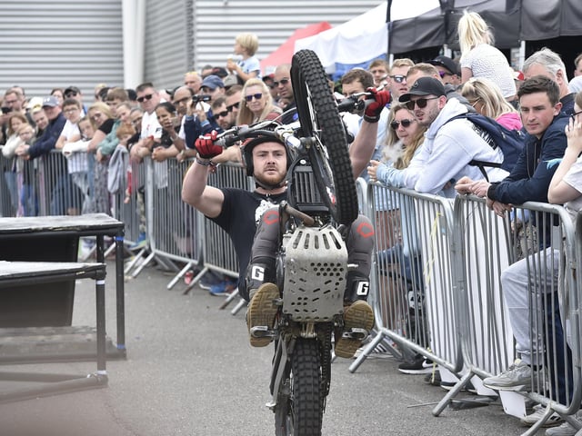 The Extreme Bike Battle Show.