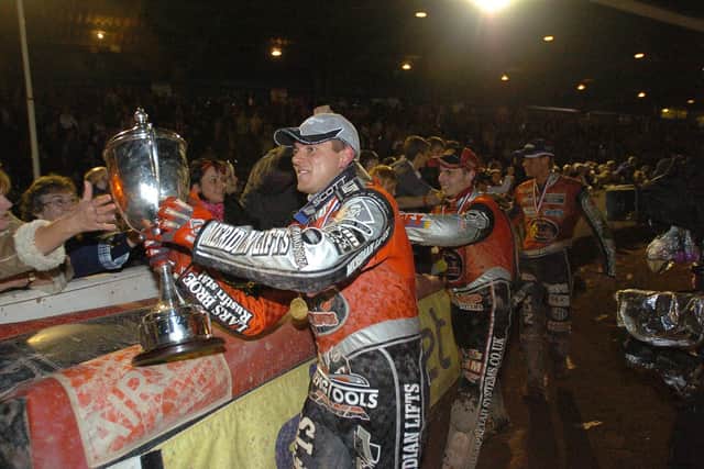 Hans Andersen with the Elite League trophy after a stunning Grand Final win in 2008.