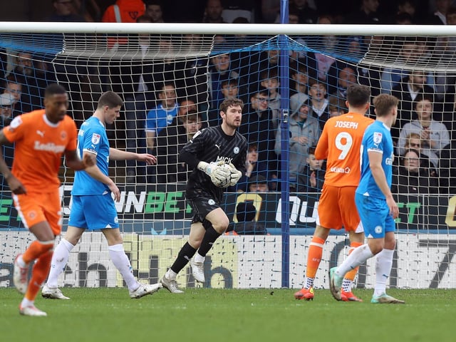 Conceded three times but there was little he could do against a couple of close range efforts and a horrible deflection. He was commanding and claimed set pieces when required. 6.