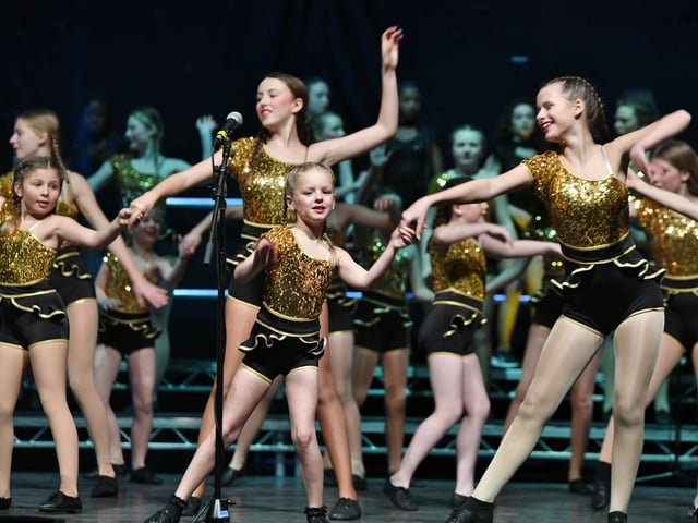 Peterborough Performing Arts Christmas on Broadway show at the New Theatre.
