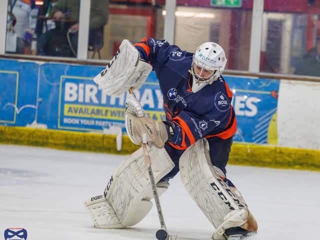 Phantoms remain fifth in the National League. Photo: Darrill Stoddart.
