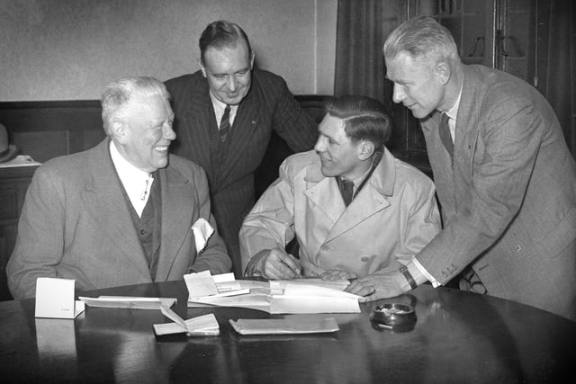 It's February 1948 and Len Shackleton signs for SAFC.