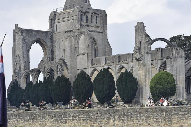 The Sealed Knot bring English Civil War history to life, re-enacting the 1643 siege of Crowland Abbey by Roundhead forces commanded by Oliver Cromwell.