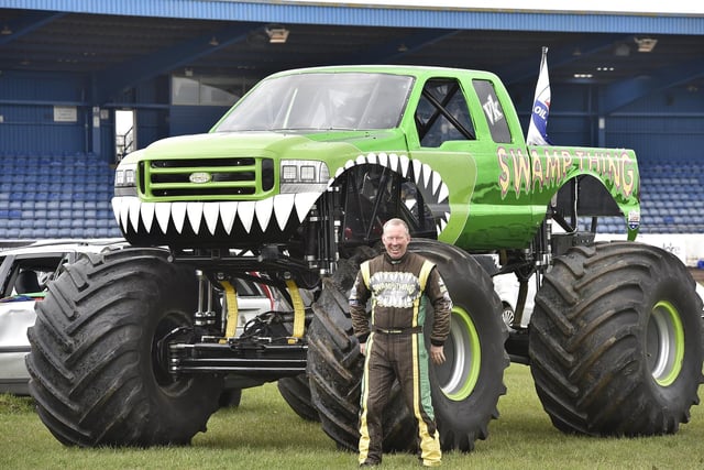 Monster truck Swamp Thing with driver Tony Dixon