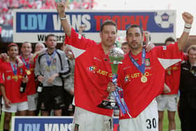 Darren Ferguson (left) celebrates a win in the final of the LDV Vans Trophy in 2005. (Photo by Paul Gilham/Getty Images).