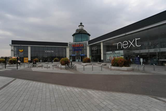 Serpentine Green Shopping Centre in Hampton.