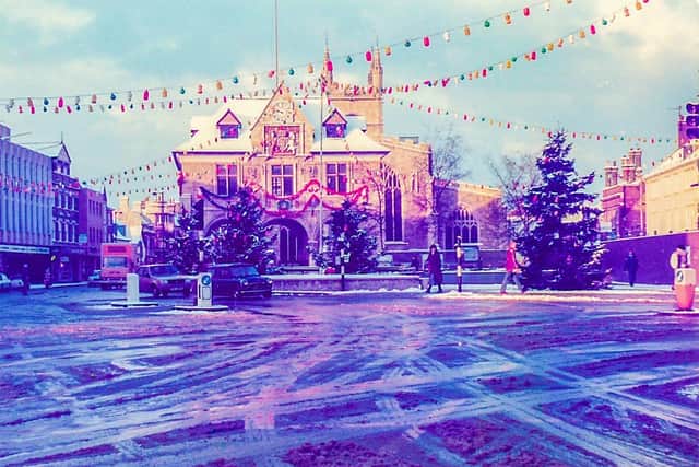 1979 - a morning scene in Cathedral Square
