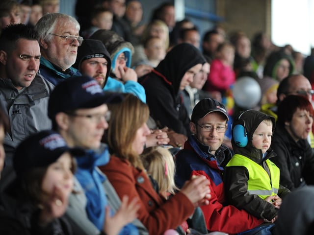 A well-insulated crowd soaks up plenty of thrills and spills at Truckfest 2012