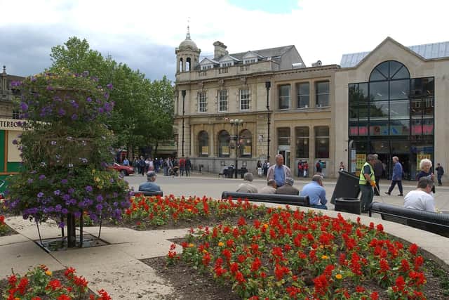 Cathedral Square in 2002 - with its flower beds in bloom.