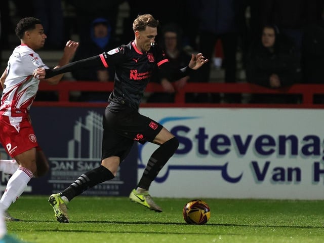 Home: 54% Draw: 25% Away: 21%