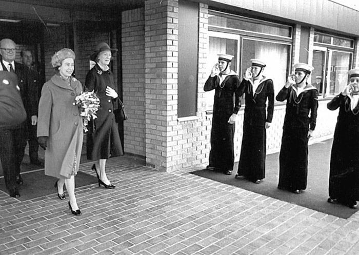 Her Majesty receives a warm welcome while opening The Cresset