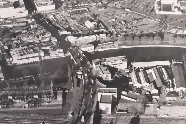 An undated photo, believed to be from the early 1980s, showing the area surrounding Fletton Quays long before any kind of redevelopment was on the cards. No sign of Charters on the river either.