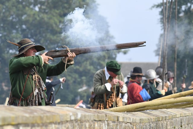 The Sealed Knot bring English Civil War history to life, re-enacting the 1643 siege of Crowland Abbey by Roundhead forces commanded by Oliver Cromwell.