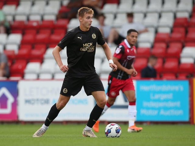 Another midfield summer signing who lookede quite stylish in the first-half when he won the ball and used it wisely in the main. Not so effective at the start of the second half and then picked up an injury that forced him off the pitch with around 20 minutes to go 7.