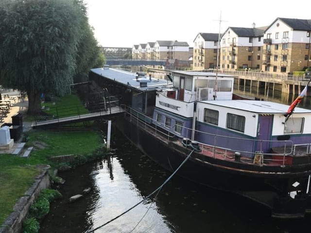 Charters Bar, Town Bridge