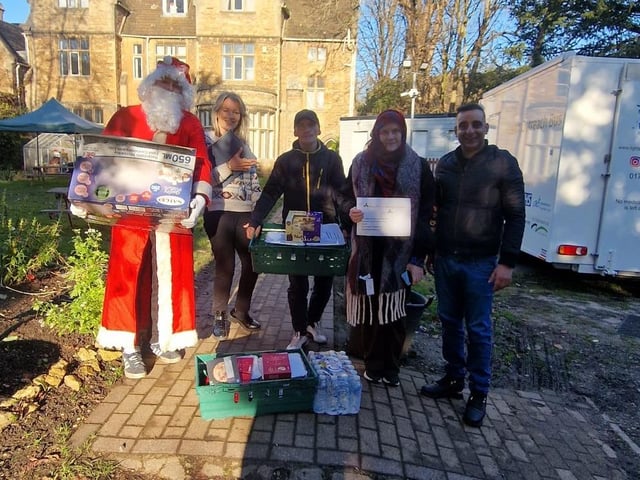 Blenheim Sales and Lettings deliver Christmas Day meals to the Garden House in Peterborough