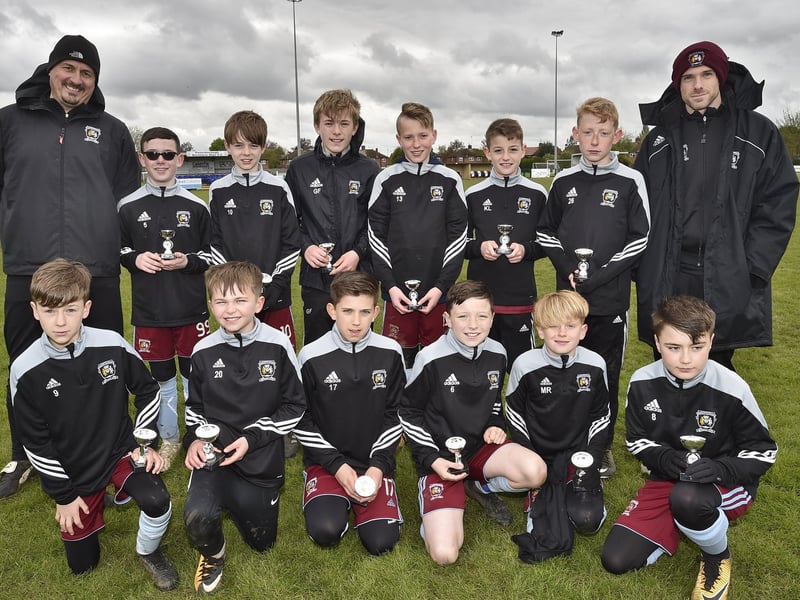 Peterborough and District Junior Alliance League football Under 12's League Cup runners-up Deeping Clarets.