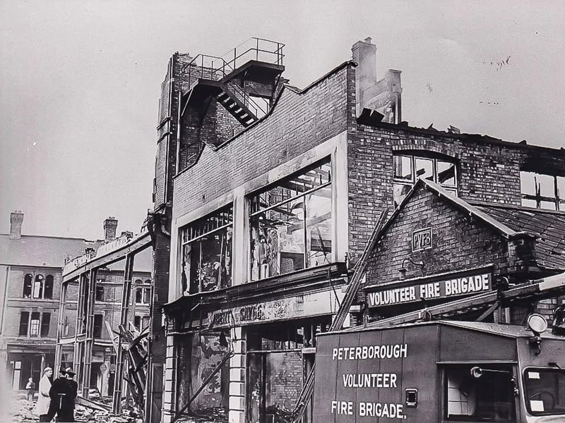 The blaze started at the Robert Sayle department store on the corner of Cowgate and King Street